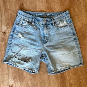 American Eagle Light Blue Denim Jeans